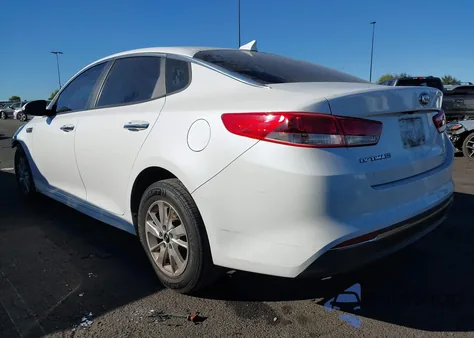 2016 Kia Optima Lx z USA, uszkodzony, nr VIN 5XXGT4L32GG020813